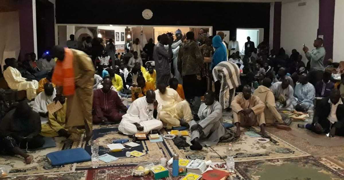 Musica, "teranga" e commercio ambulante: alla scoperta della comunit� senegalese di Bari